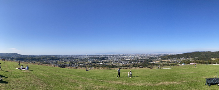 学齢期バスツアー「ワールド牧場・道の駅 くろまろの郷」の写真1